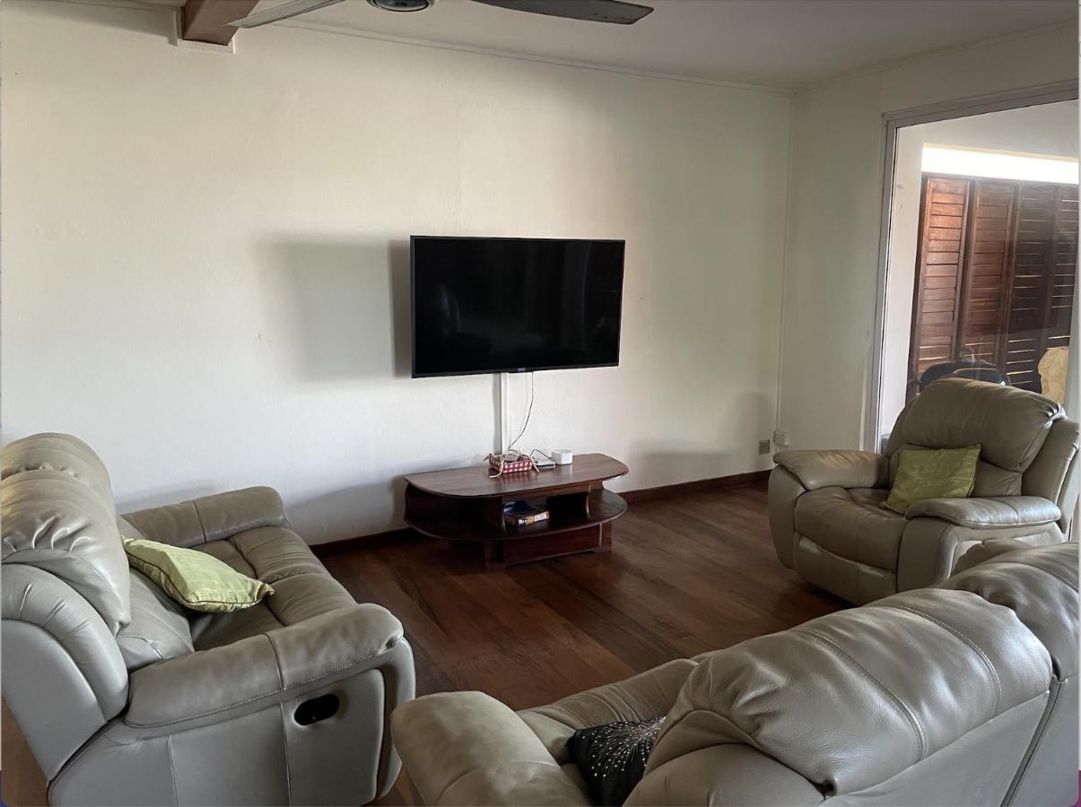 2 Bedroom Apartment -Villa Ibiza トゥルー・ドー・ドゥース エクステリア 写真
